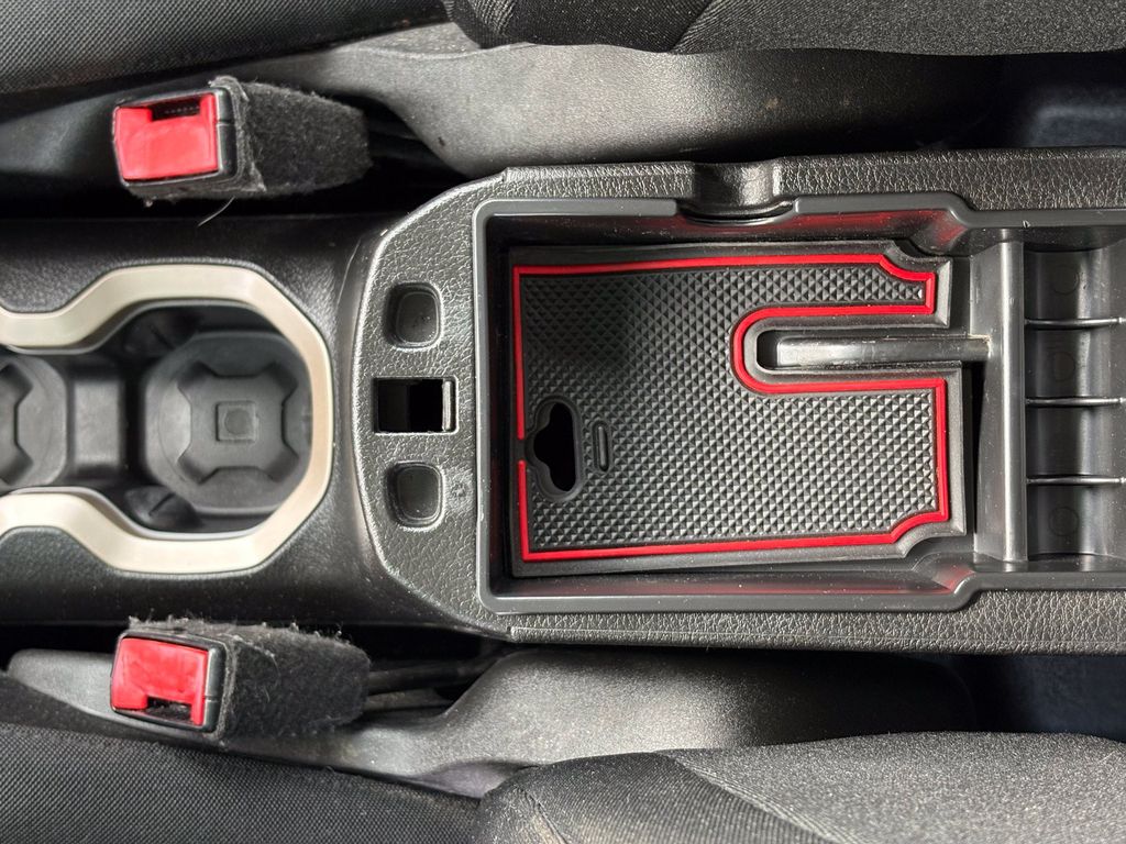 2015 Jeep Renegade Latitude Red at DeMontrond Auto Country
