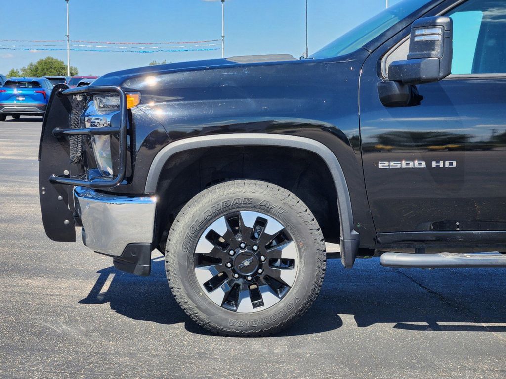 2020 Chevrolet Silverado 2500HD LT 8