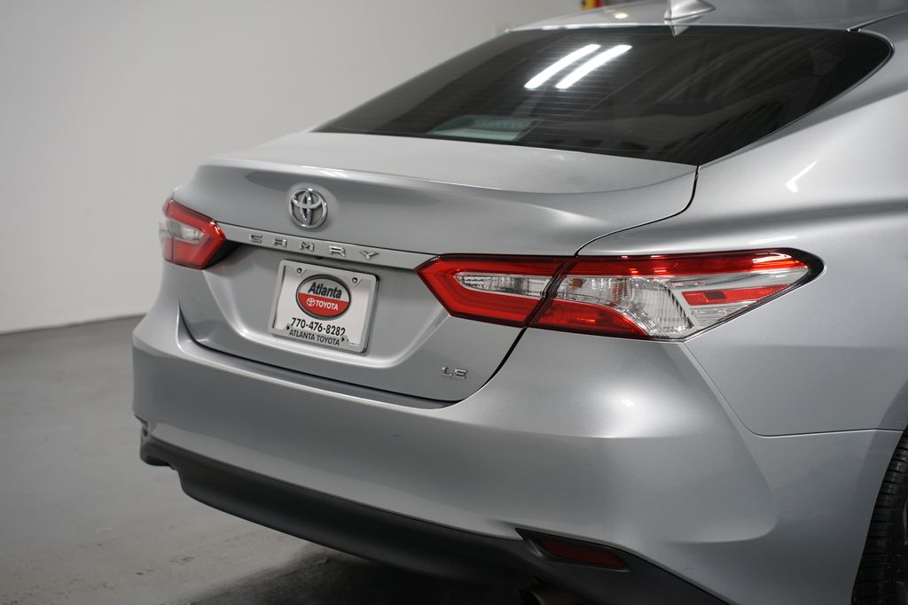 Thumbnail: 2020 Toyota Camry - 9