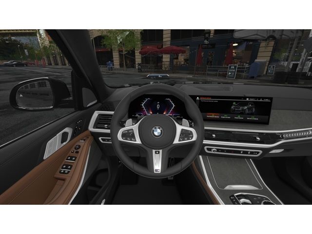 Thumbnail: 2026 BMW X7 - 13