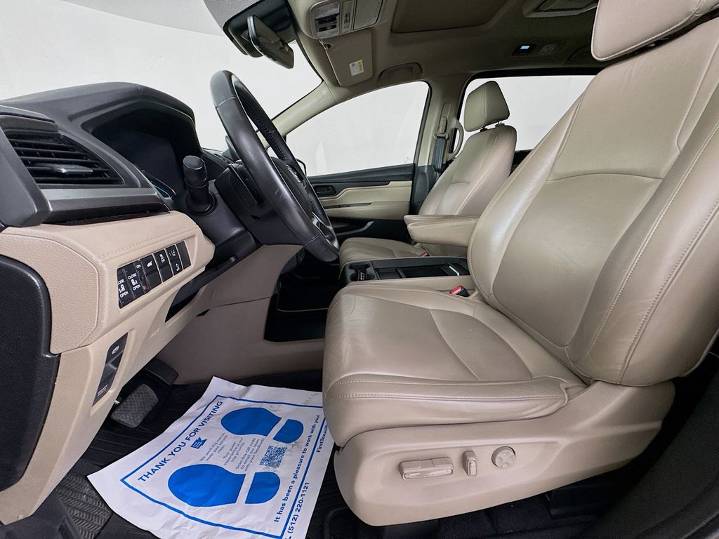 Used Car 2018 Honda Odyssey  Ex-l For Sale Under $25,000 In Austin, Texas