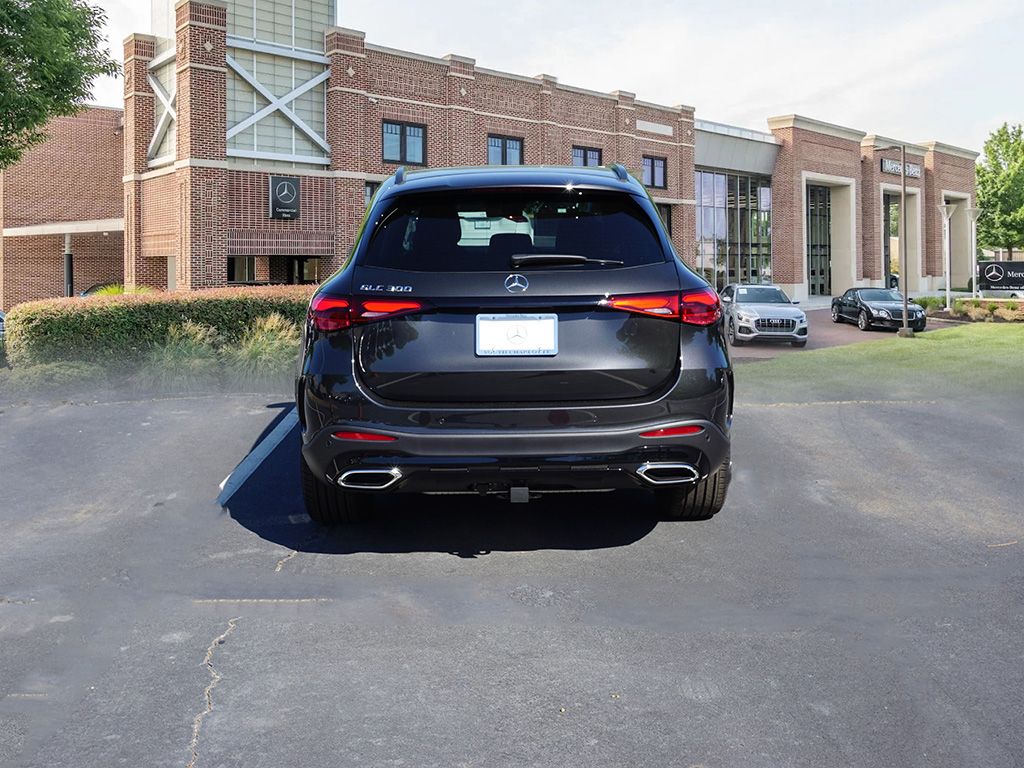 2025 Mercedes-Benz GLC 300 4