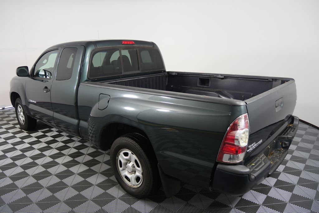 2011 Toyota Tacoma  4