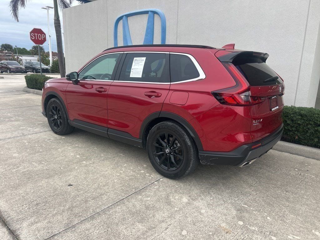 View vehicle photo 6