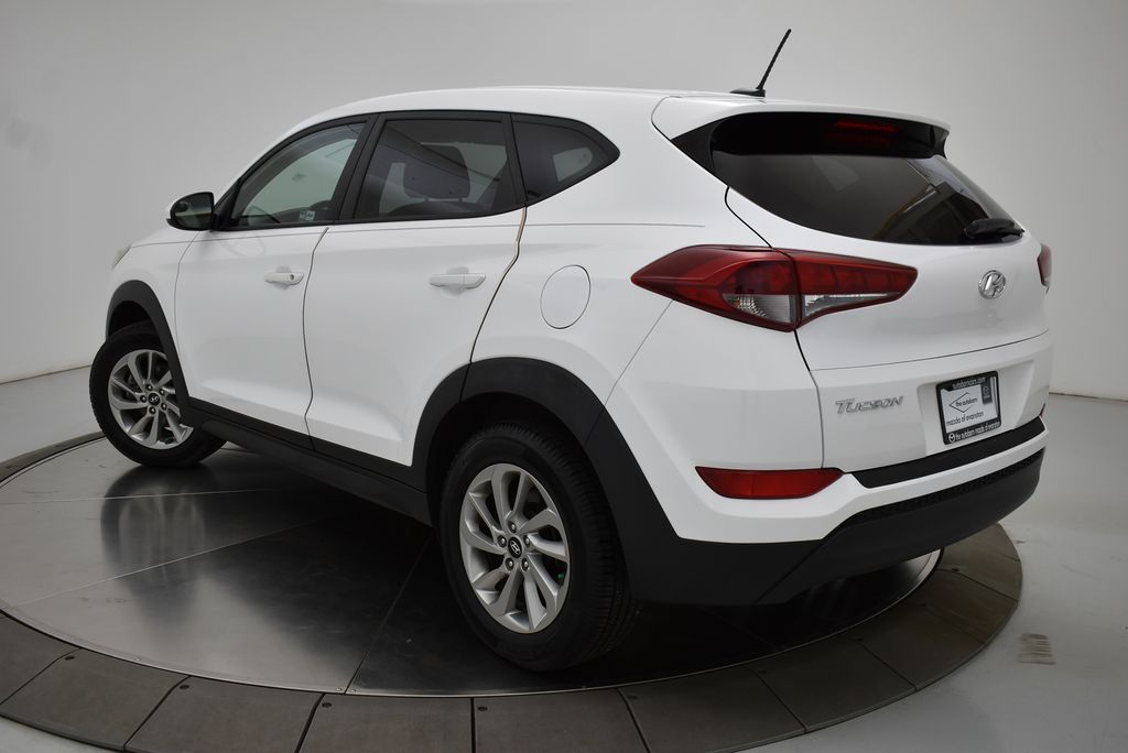 2016 Hyundai Tucson SE photo
