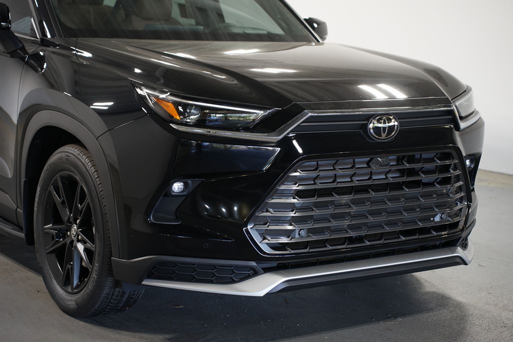 Thumbnail: 2026 Toyota Grand Highlander - 4
