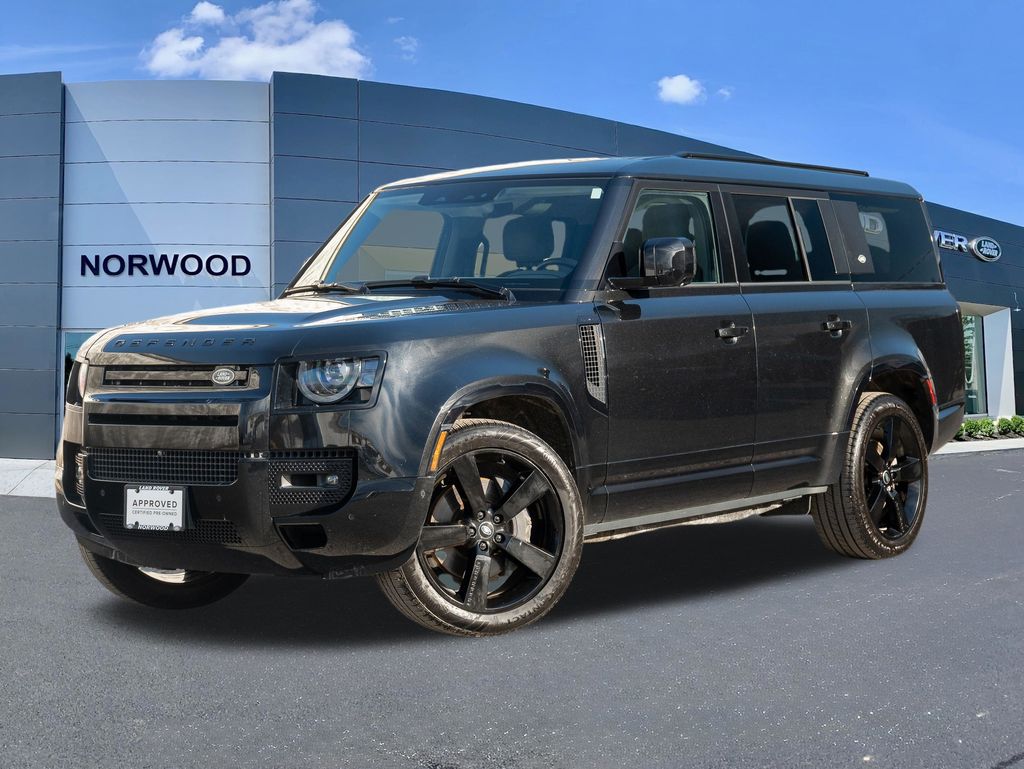 2024 Land Rover Defender 130 P400 X-Dynamic SE AWD