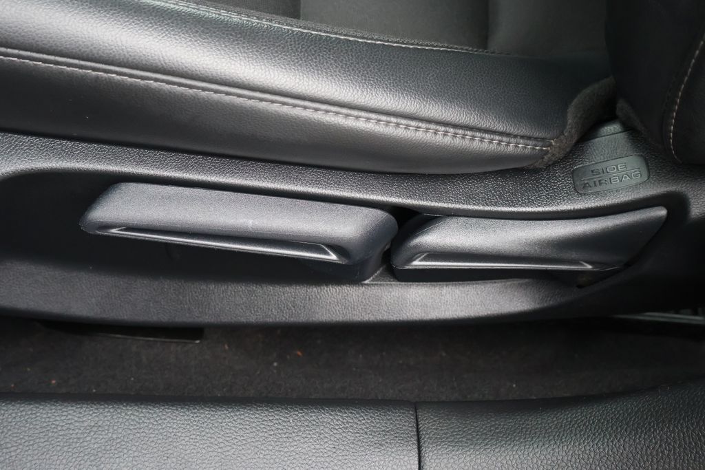 Thumbnail: 2023 Honda Civic - 31