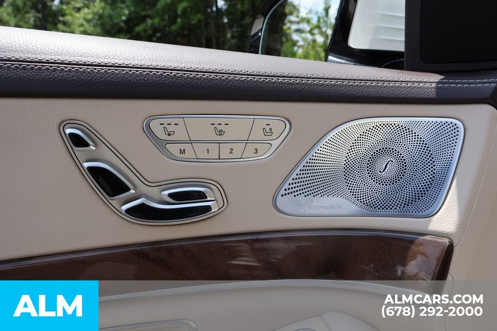 Used 2020 White Mercedes-Benz S 560 image 12