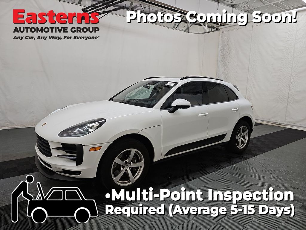 2021 Porsche Macan Base's photo