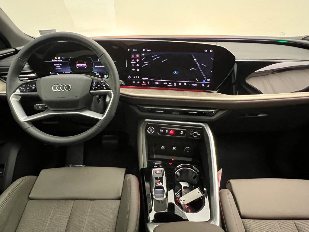 Thumbnail: 2025 Audi Q5 - 21