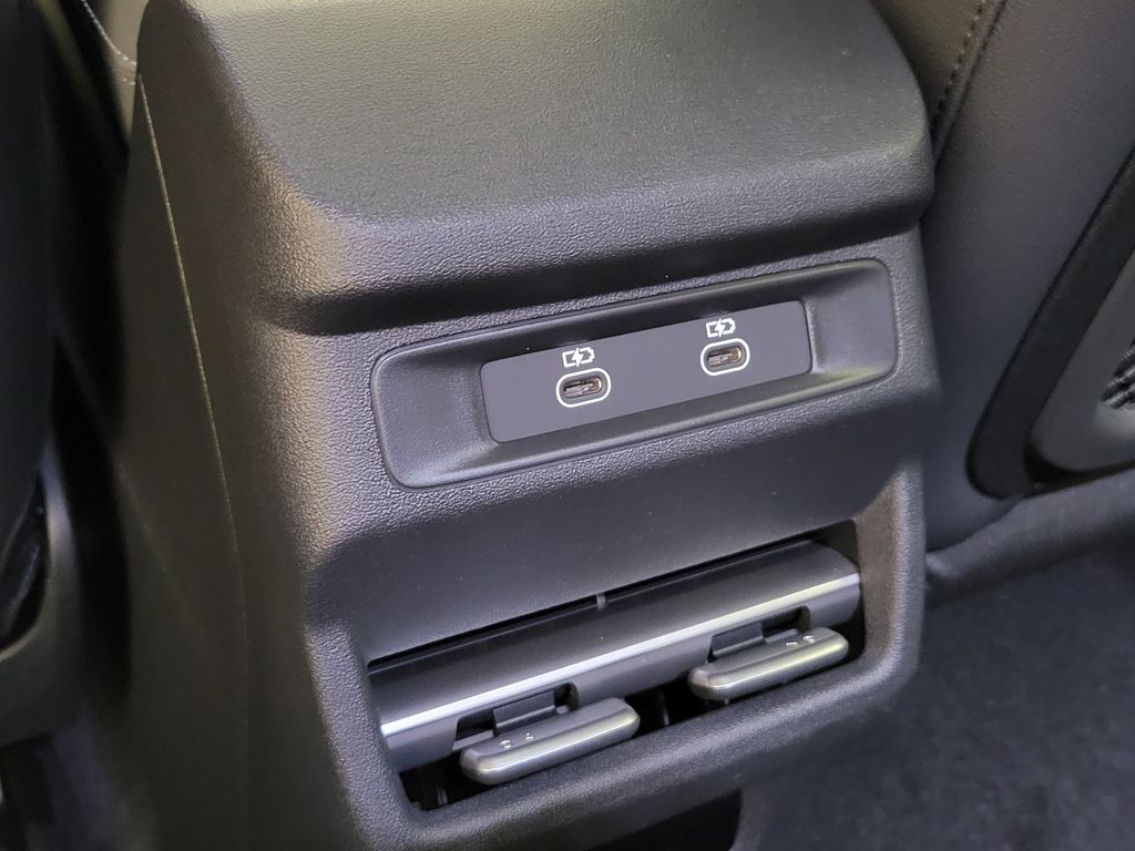 Thumbnail: 2026 Audi Q3 - 22