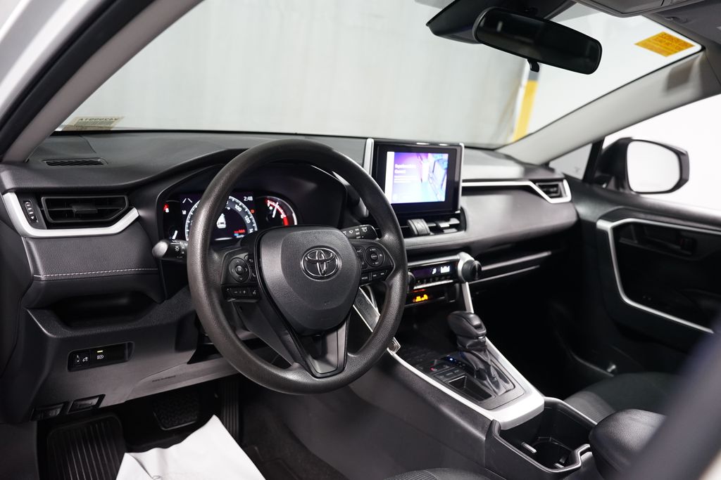 Thumbnail: 2023 Toyota RAV4 - 11