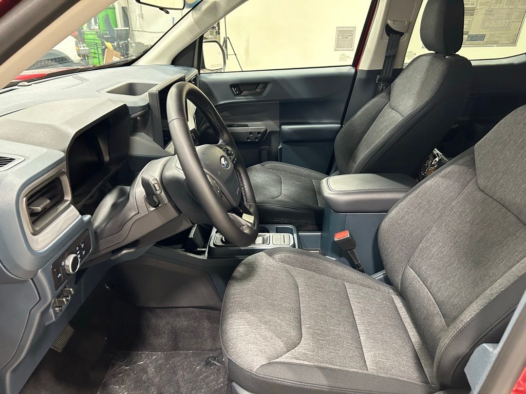 new 2025 Ford Maverick car, priced at $35,080