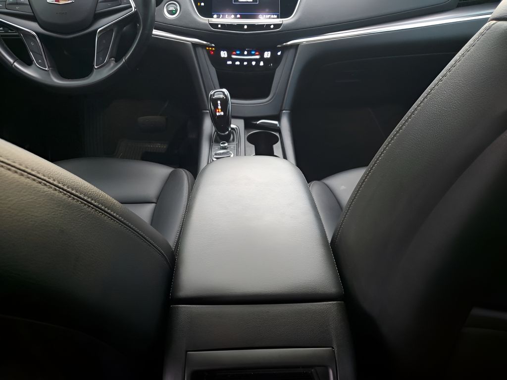 Used Car 2020 Cadillac Xt5  Luxury For Sale Under $25,000 In Austin, Texas