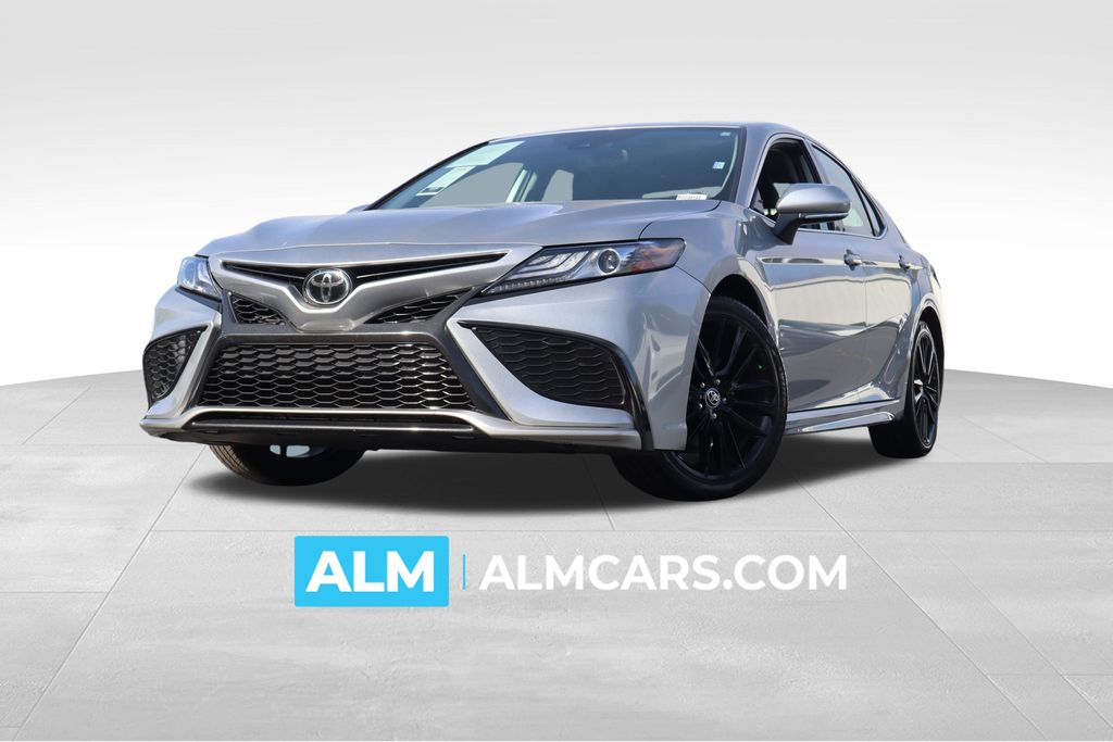 2024 Toyota Camry XSE's photo