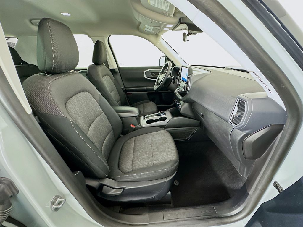 Thumbnail: 2021 Ford Bronco Sport - 27