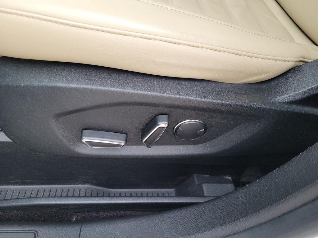 used 2016 Ford Edge car, priced at $12,000