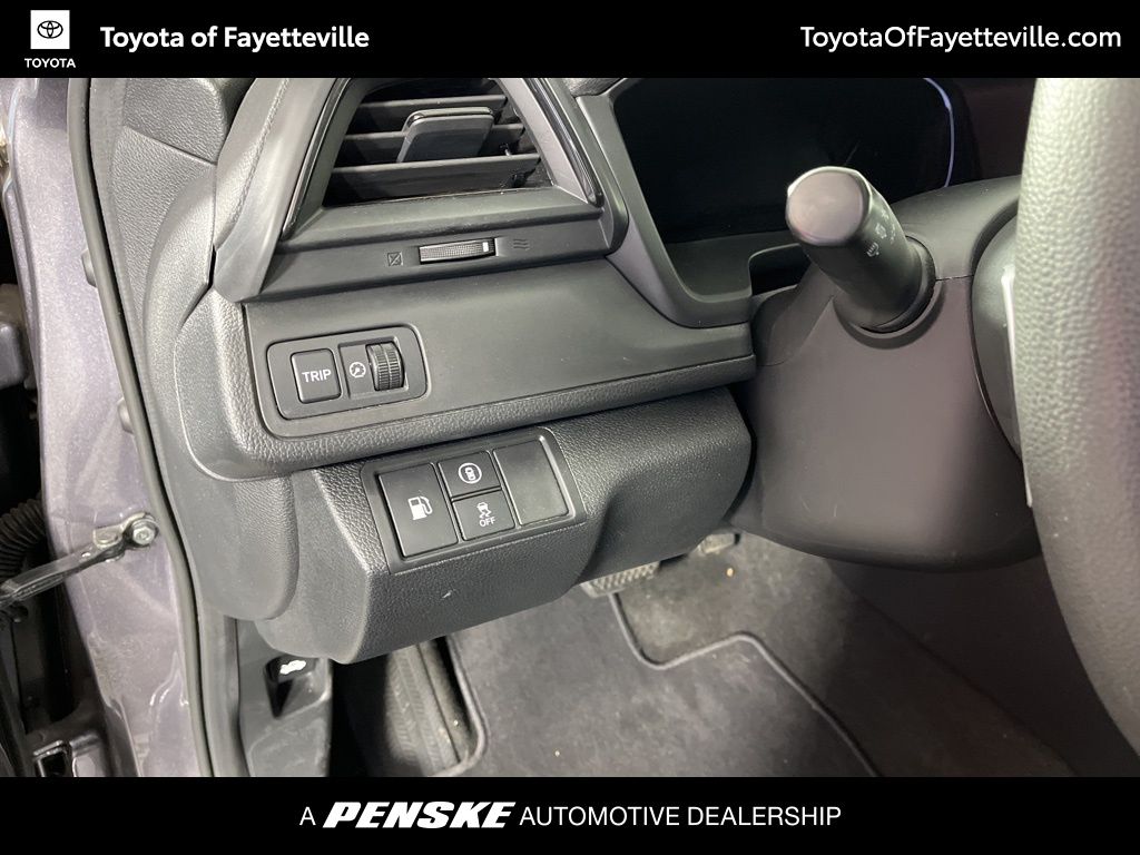 Thumbnail: 2021 Honda Insight - 24