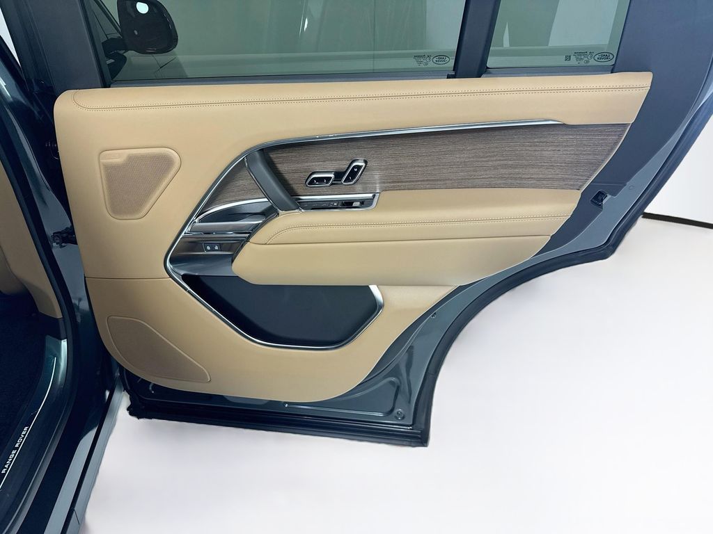 Thumbnail: 2026 Land Rover Range Rover - 26