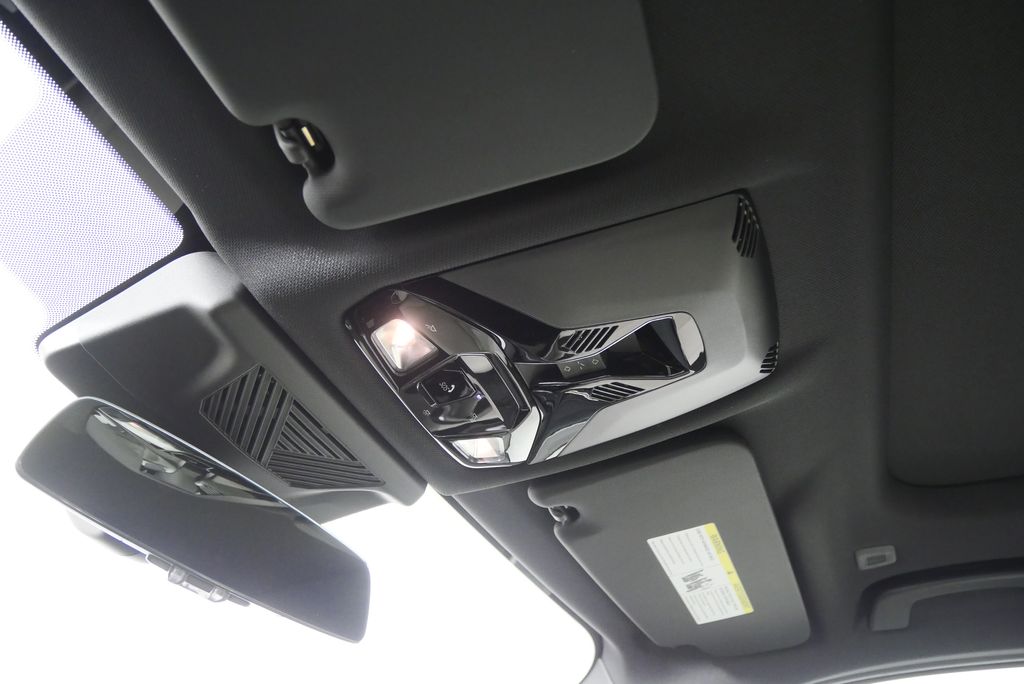 Thumbnail: 2026 BMW X1 - 22