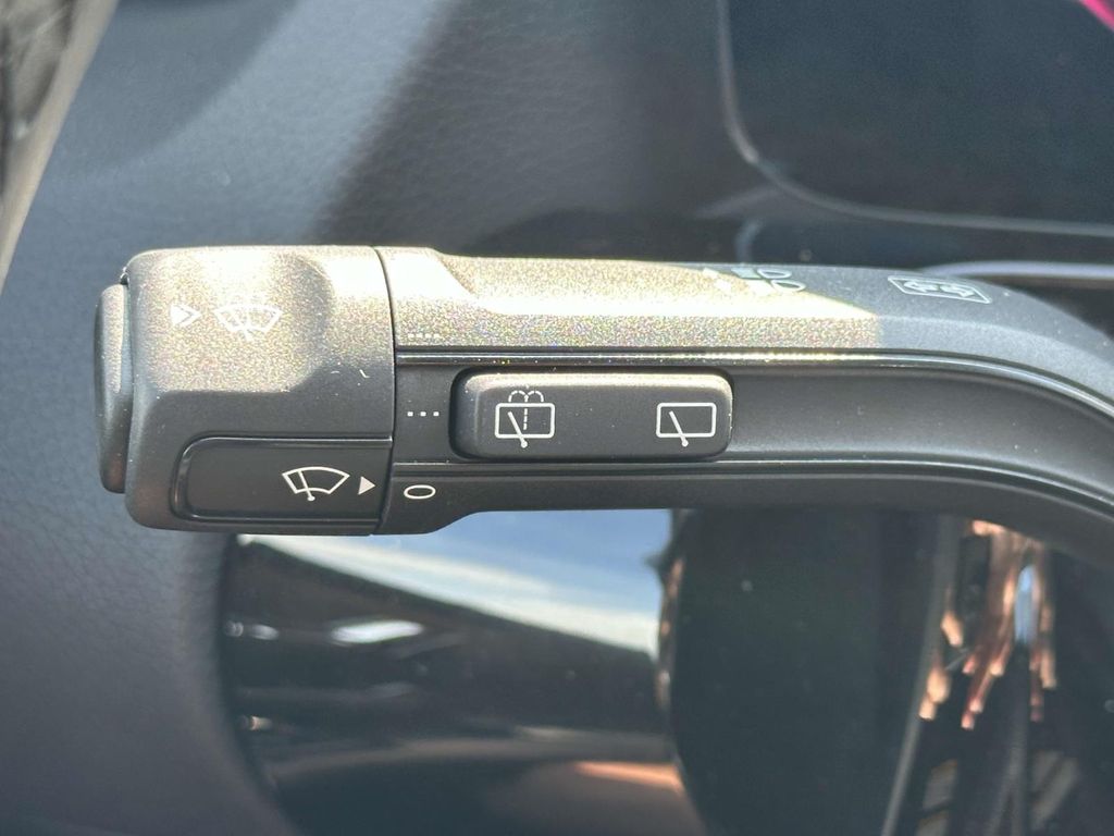 Thumbnail: 2025 Mercedes-Benz GLA - 20