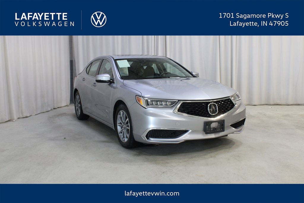  2018 Acura TLX FWD with Technology Package   
