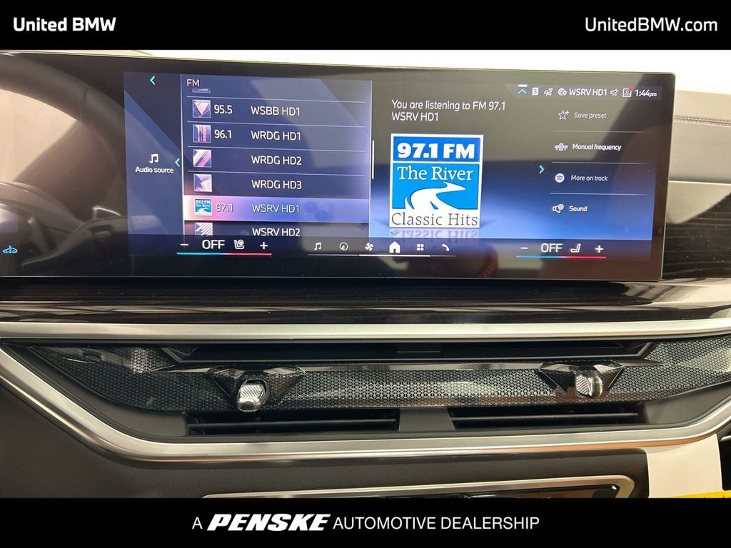 Thumbnail: 2026 BMW X5 - 16