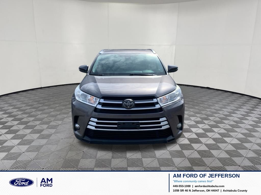 Predawn Gray Mica 2018 Toyota Highlander XLE AWD SUV / Crossover All-Wheel Drive 8-Speed Automatic