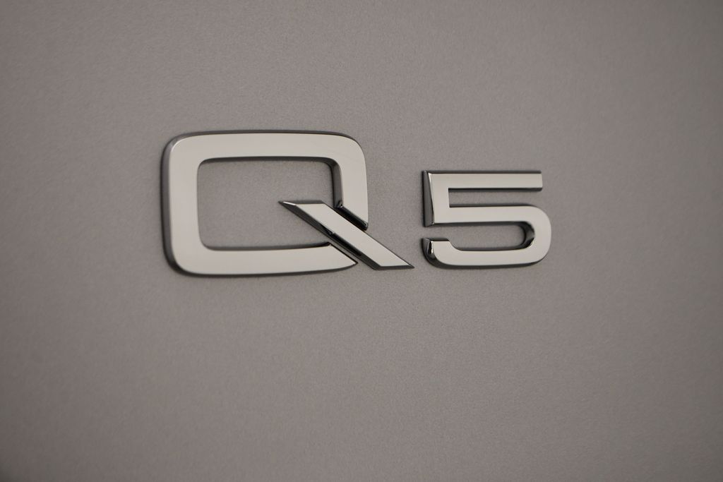 2024 Audi Q5 e Premium 9