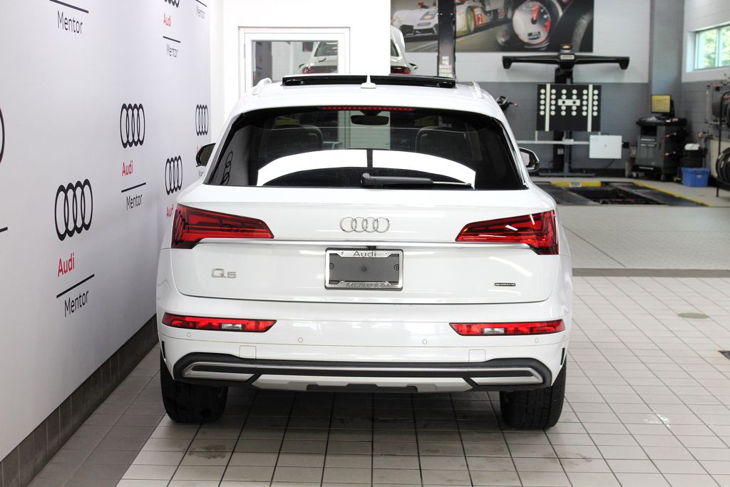 Thumbnail: 2022 Audi Q5 - 5