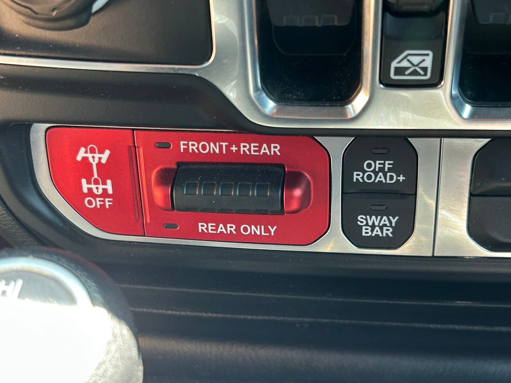 Used 2023 Jeep Wrangler SUV