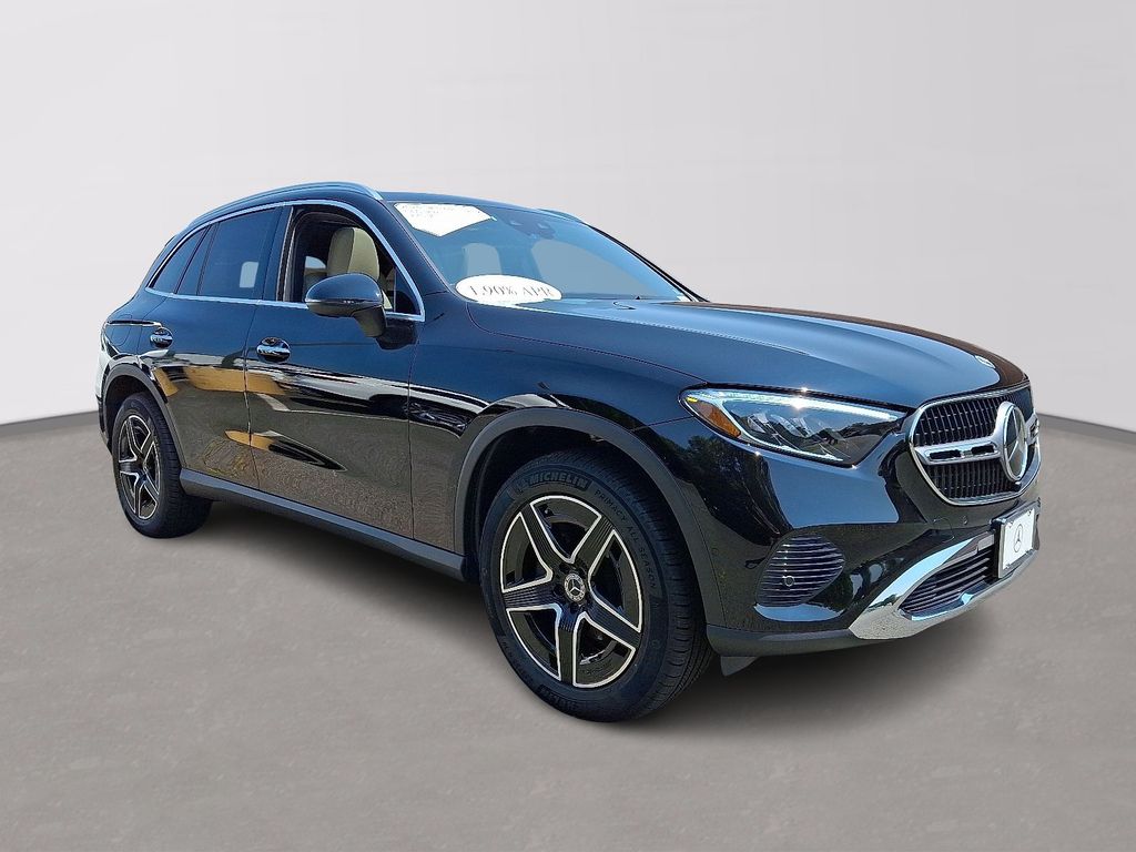 Thumbnail: 2026 Mercedes-Benz GLC - 3