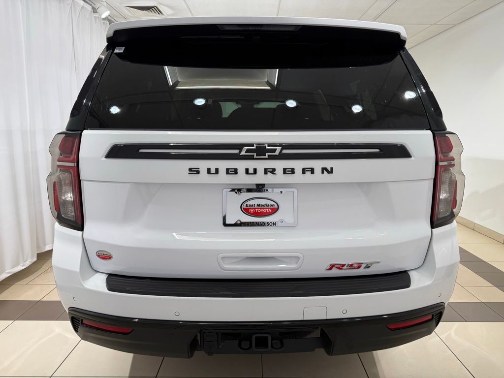 Thumbnail: 2023 Chevrolet Suburban - 3