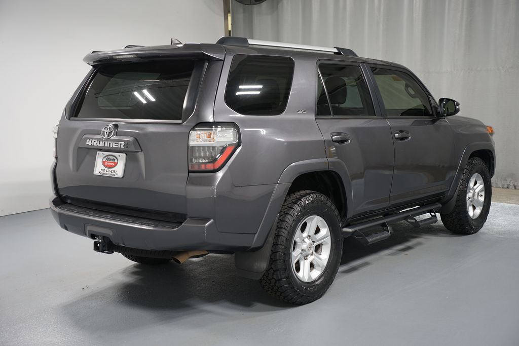 Thumbnail: 2020 Toyota 4Runner - 8