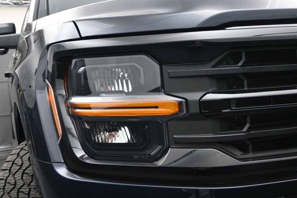 2026 Ford F-350 Super Duty LARIAT
