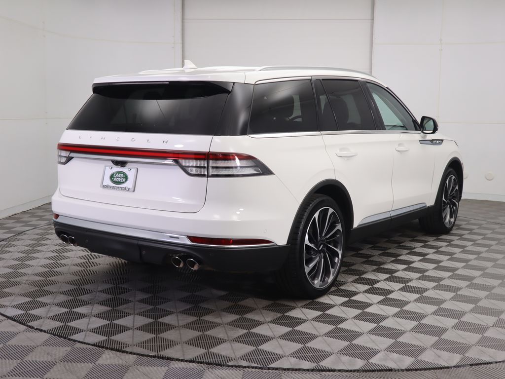 Thumbnail: 2023 Lincoln Aviator - 5