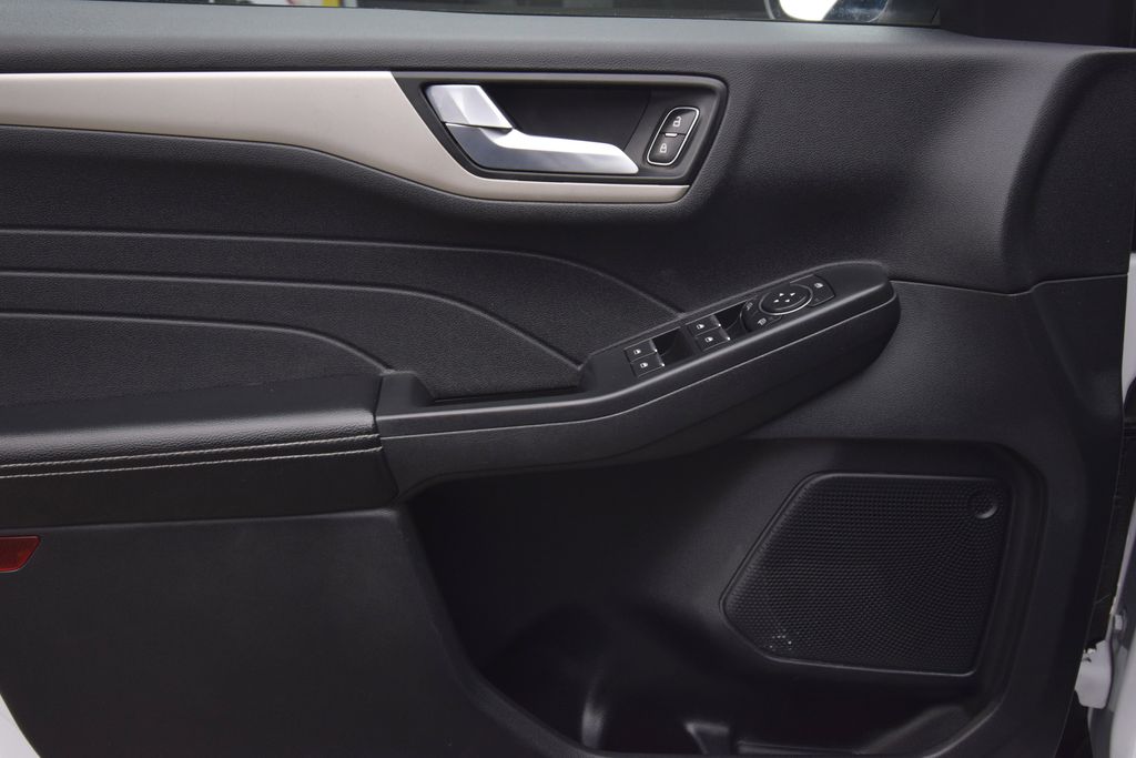 used 2022 Ford Escape car, priced at $16,200