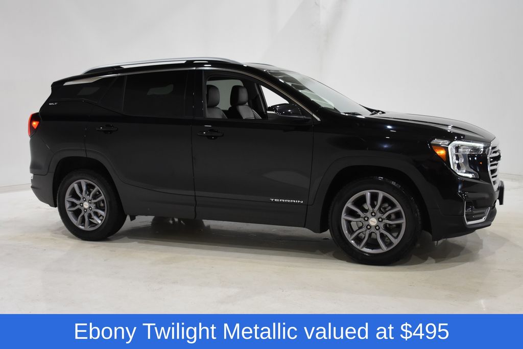 View vehicle photo 3