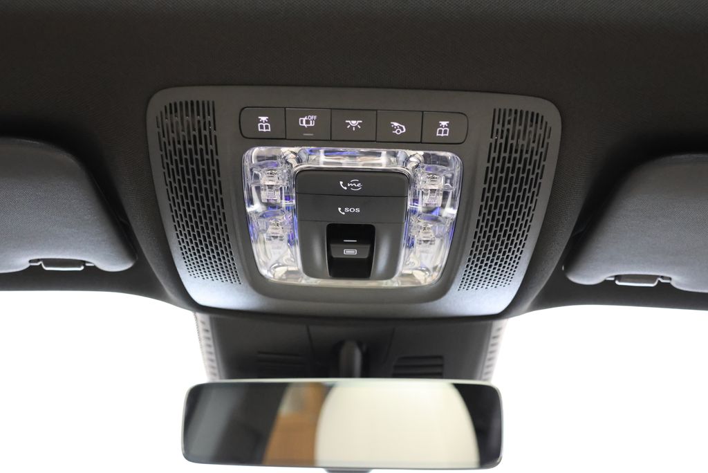 Thumbnail: 2026 Mercedes-Benz GLB - 16