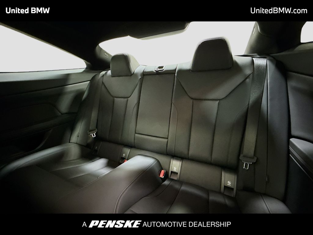 Thumbnail: 2026 BMW 4 Series - 13