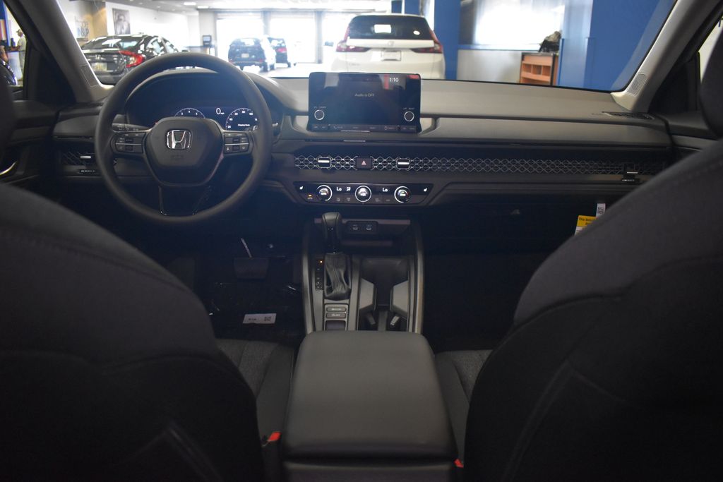 Thumbnail: 2025 Honda Accord - 10