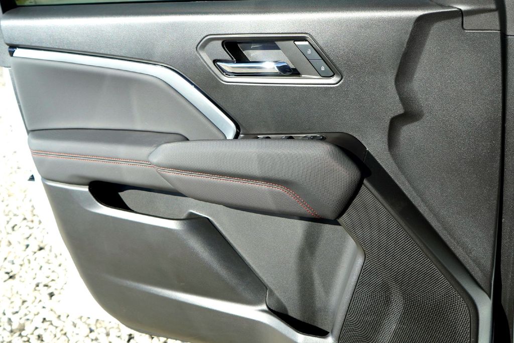 Used Car 2024 Chevrolet Colorado  Z71 For Sale Under $50,000 In Taylor, Texas