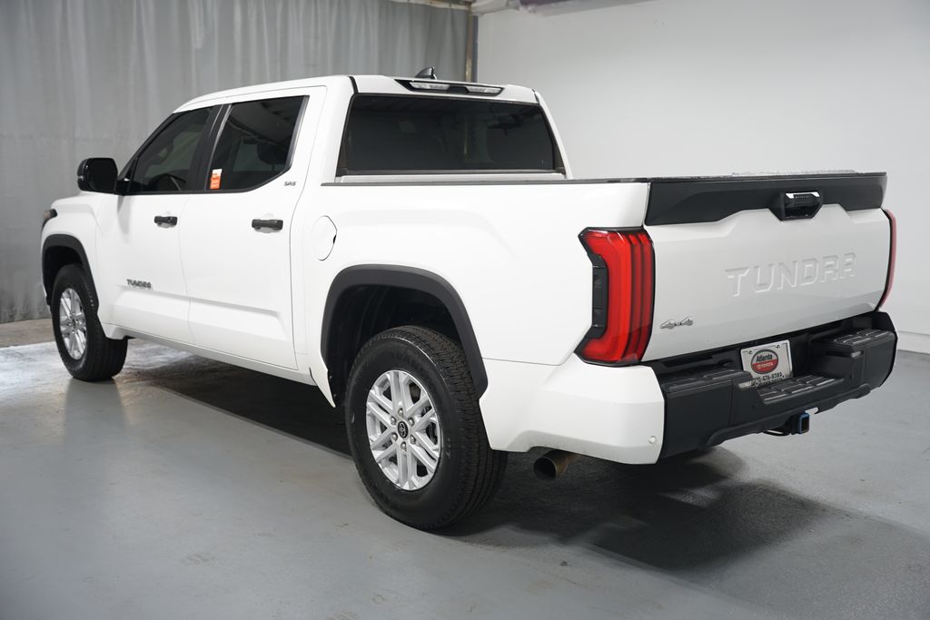 Thumbnail: 2024 Toyota Tundra - 6