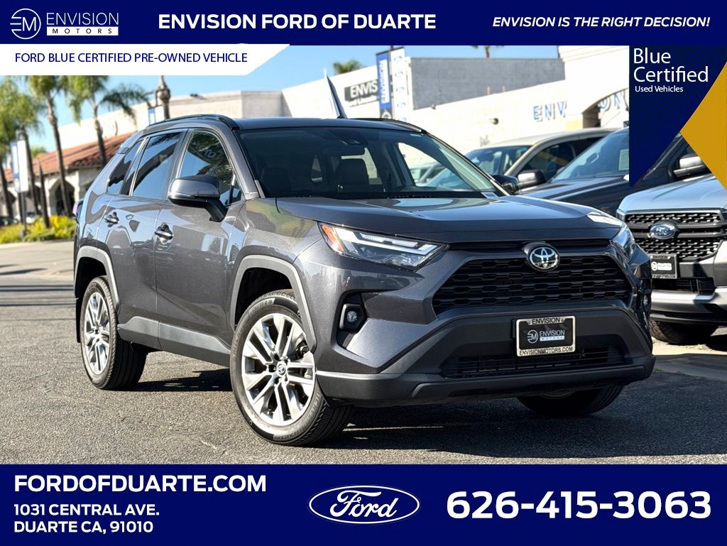 2023 Toyota RAV4 XLE Premium FWD