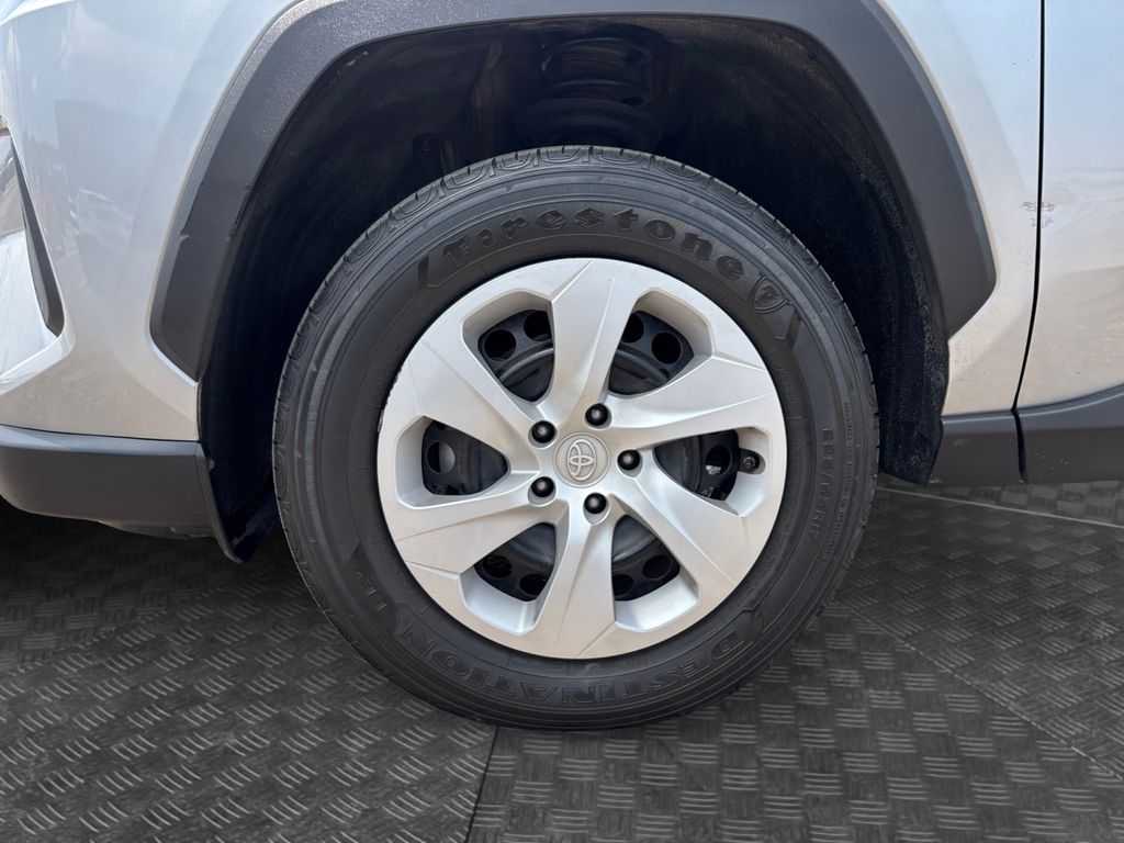 Used Car 2022 Toyota Rav4  Le For Sale Under $25,000 In Austin, Texas