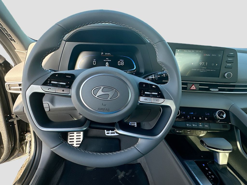 2025 Hyundai Elantra Sport 10