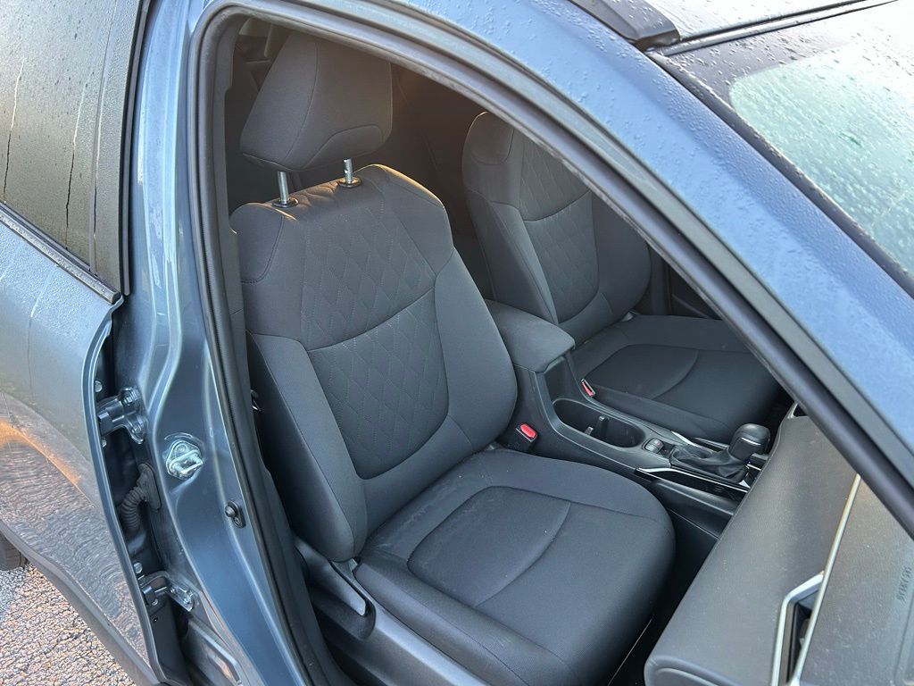 Thumbnail: 2024 Toyota Corolla Cross - 15