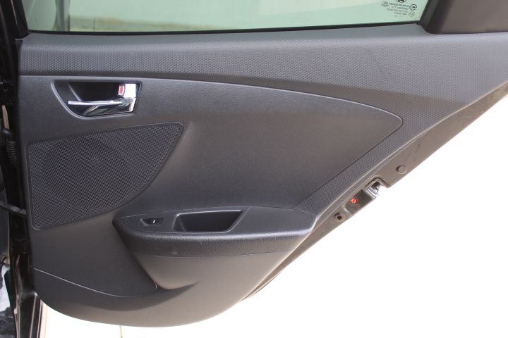 Used Car 2013 Hyundai Veloster  Re:mix For Sale Under $10,000 In Georgetown, Texas