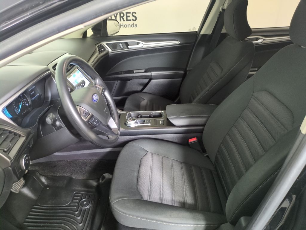 Used 2018 Ford Fusion SE For Sale in Fort Wayne, IN